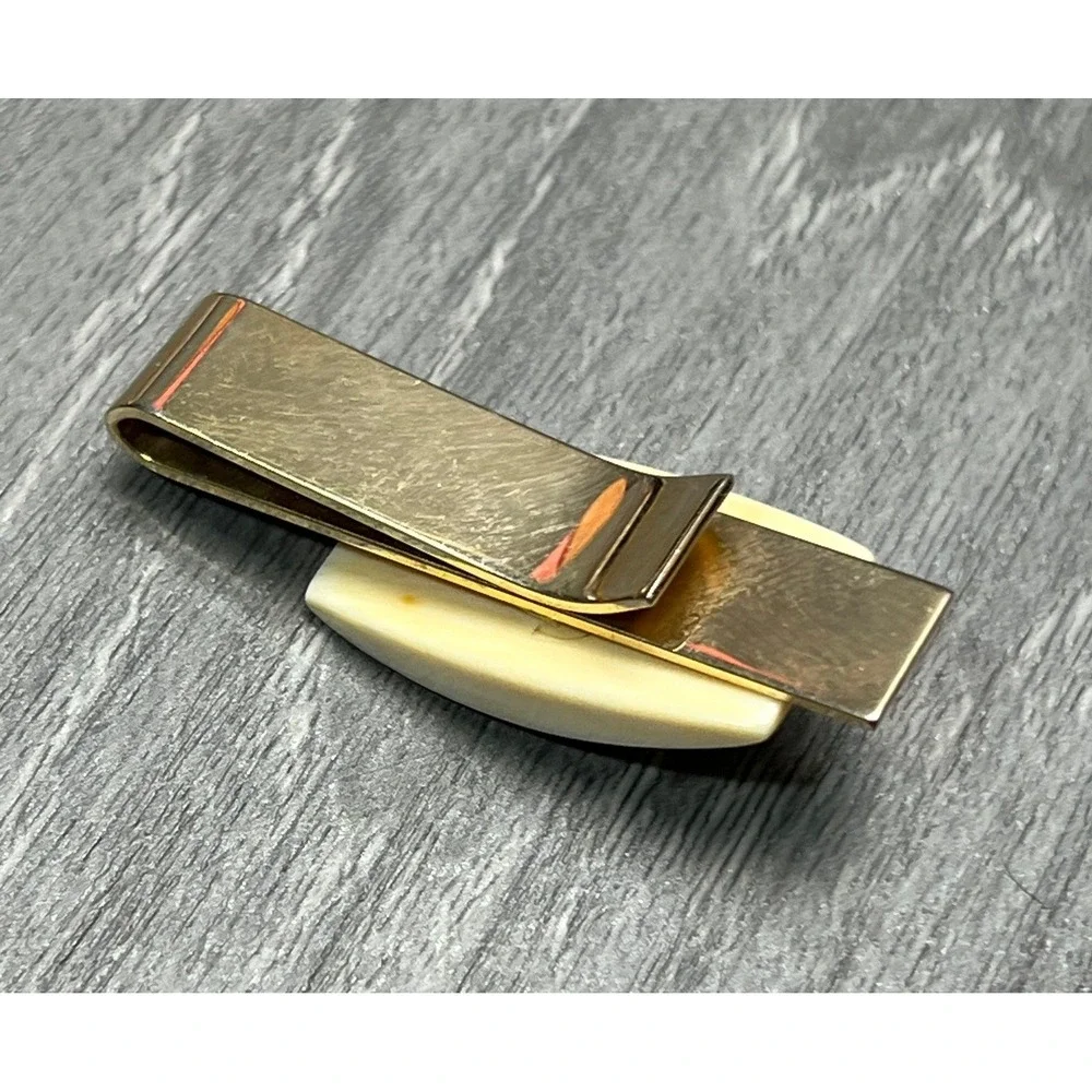 N/A vintage gold